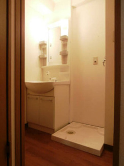 【洗面所】 | グランブルー | グランブルー　洗面脱衣所