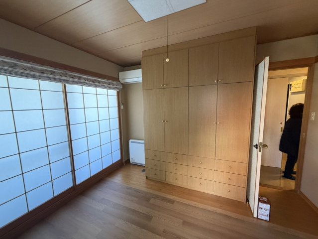 美しが丘レジデンスのその他|エアコン、カーテンなどサービス品(残置物)です。