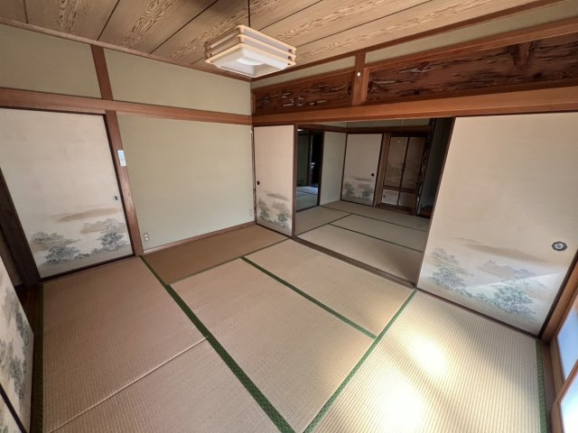 毘舎丸町中古戸建ての和室