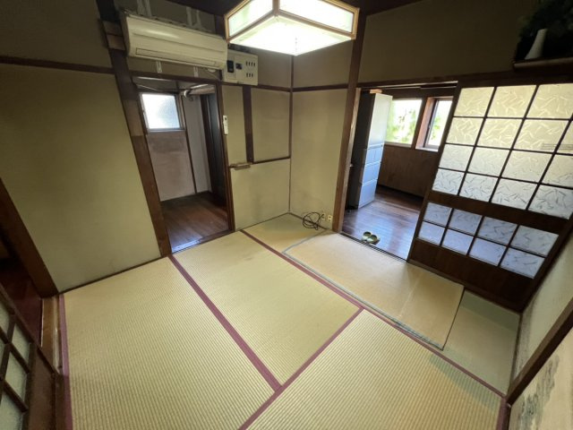 毘舎丸町中古戸建ての和室