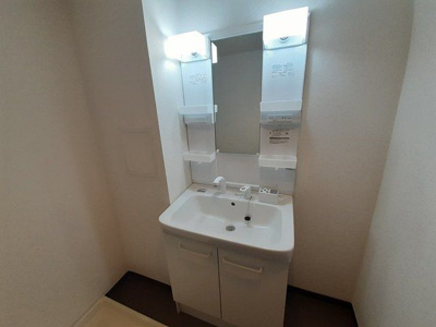 【洗面所】 | ヒルサイドビュー