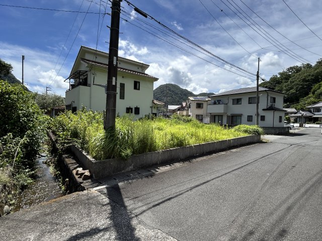 下田市　東中の外観