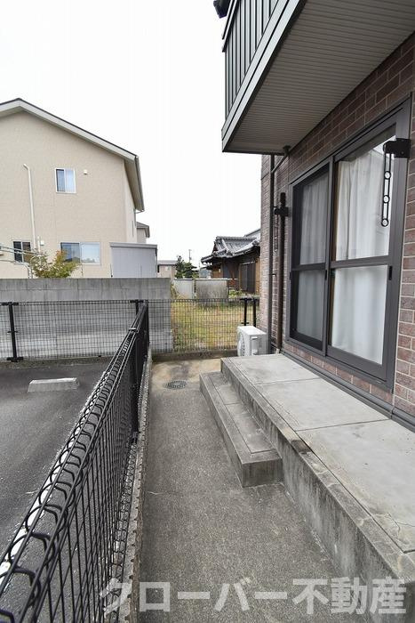 四天ハイツ J棟の庭|庭（専用庭）