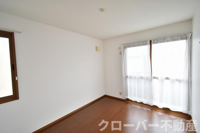 四天ハイツ J棟の洋室|洋室6.0帖