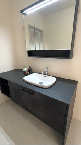 Good looking houseとはこの家のこと。【栄区桂台西1丁目】新築戸建の独立洗面台