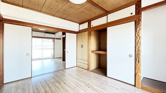 サニースクエア阿南の居間・リビング