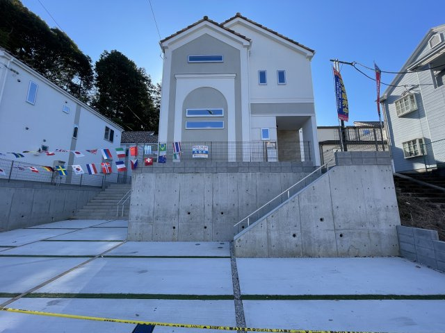 この地にこの仕様！洋瓦がなんともkawaii見た目cuteな実力派！【横浜市緑区三保町】新築戸建の外観|外観は落ち着いています