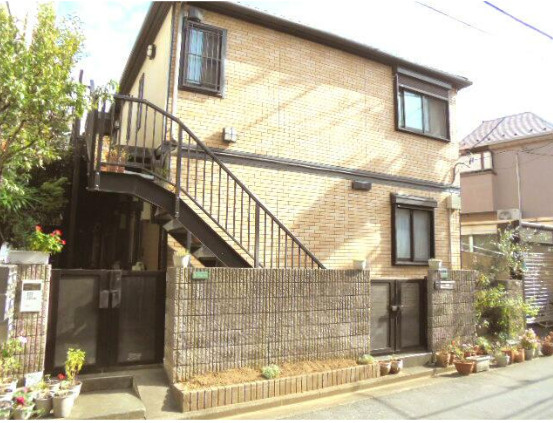 中野区松が丘１丁目のアパート