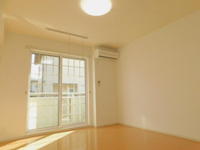 【居間・リビング】 | サニー・プレイス