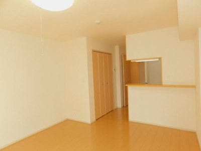 【洋室】 | サニー・プレイス