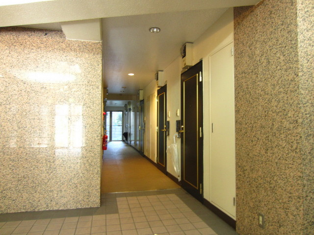 駒込Ｋ＆Ｍビルのロビー|１F廊下部分！