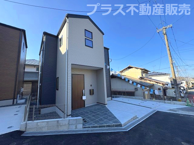 【外観】 | 福岡市南区中尾1丁目3期　2号棟（全2棟）【仲介手数料無料・0円】 | プラス不動産販売なら、現場の全ての棟をまとめてご見学頂けます。