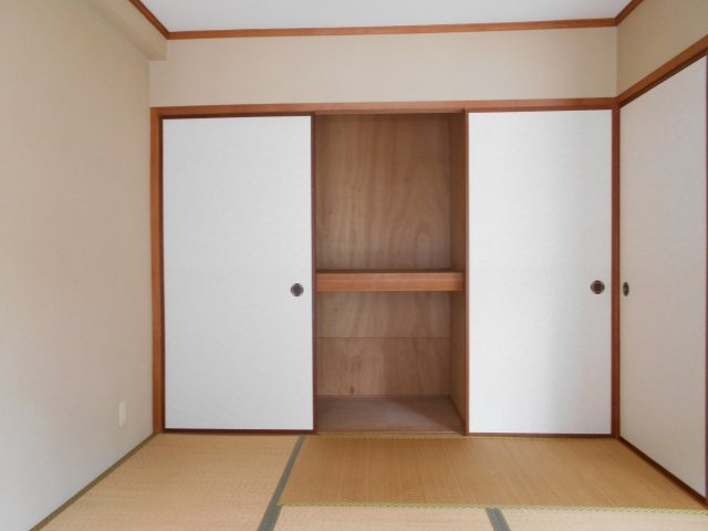 ビーンズフラット3の和室