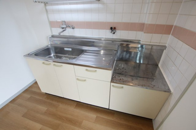 【キッチン】 | エスポワールイワタ