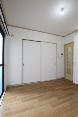 【居間・リビング】 | エスポワールイワタ