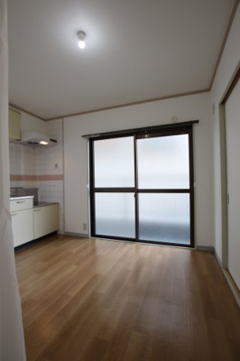 【居間・リビング】 | エスポワールイワタ