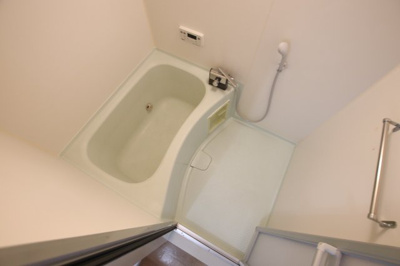 【浴室】 | エスポワールイワタ