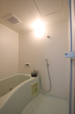 【浴室】 | エスポワールイワタ