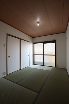 【寝室】 | エスポワールイワタ