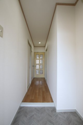 【玄関】 | エスポワールイワタ