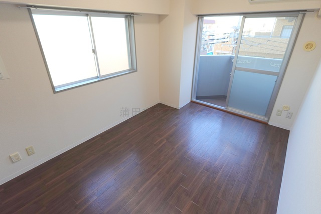 キャッスル・エイト東矢口の居間・リビング