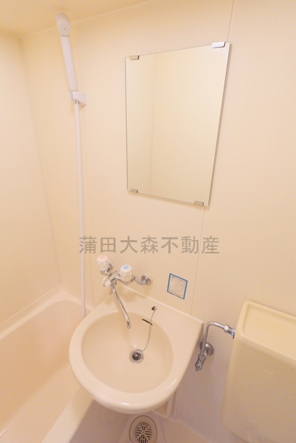 キャッスル・エイト東矢口の浴室