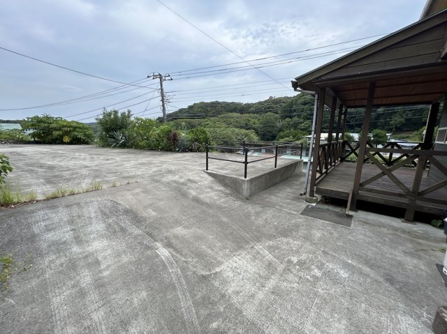 南伊豆町　妻良の駐車場