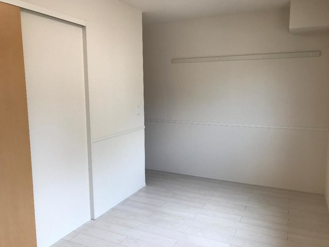 モルガンAの洋室