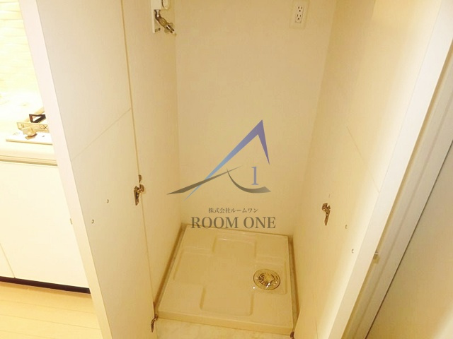 ダフィット門前仲町の設備|洗濯機置き場です。