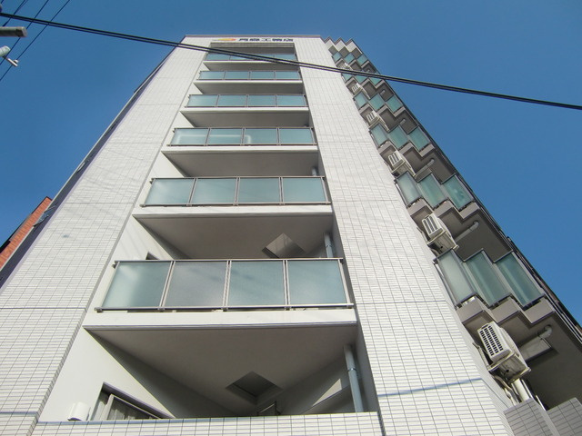 エトワール王子の外観