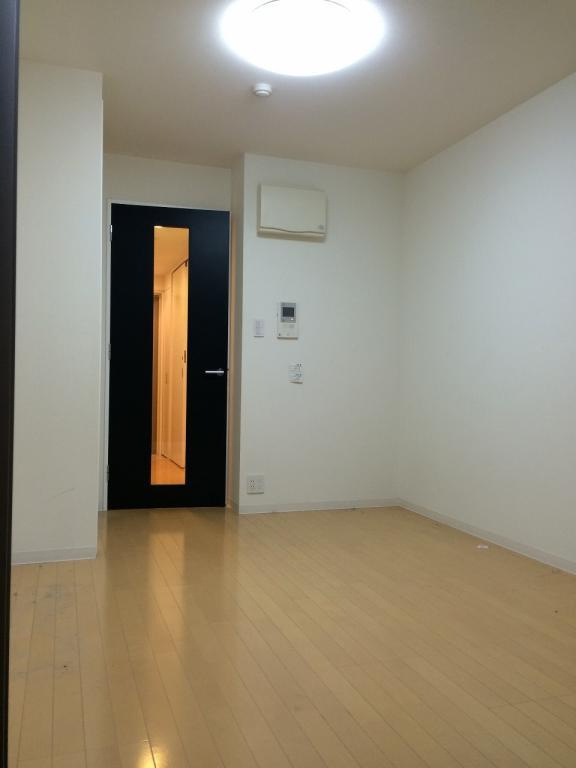 SIN-City町屋の居間・リビング