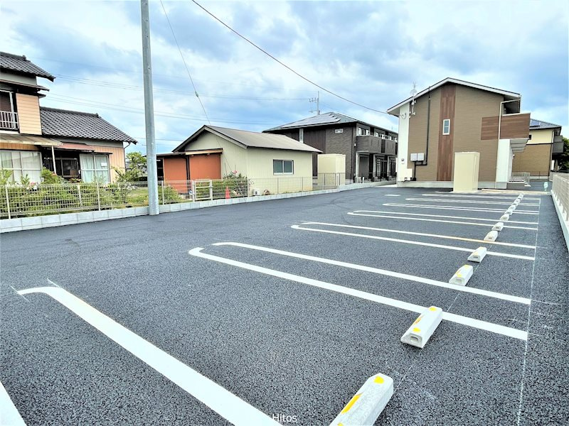 グリーンテラスBの駐車場