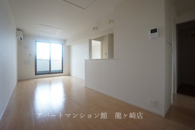 アポロンAの内装