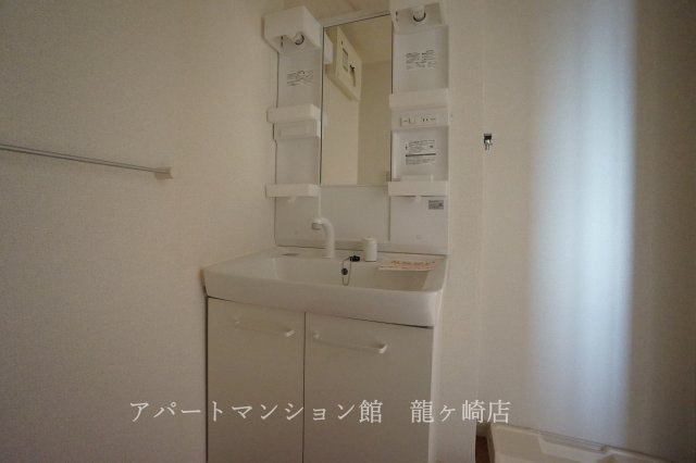 アポロンAの独立洗面台