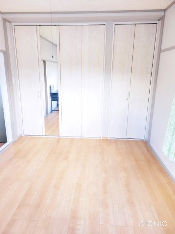 和歌山市太田の洋室