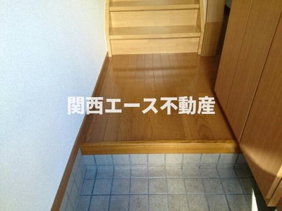 【玄関】 | シャン・ド・フルールⅠ番館