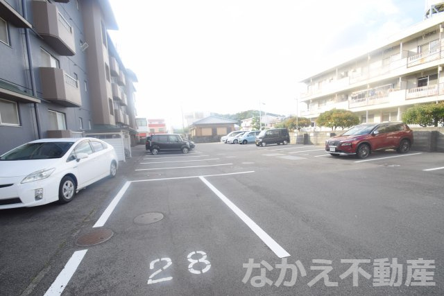 【駐車場】 | 駐車場完備です