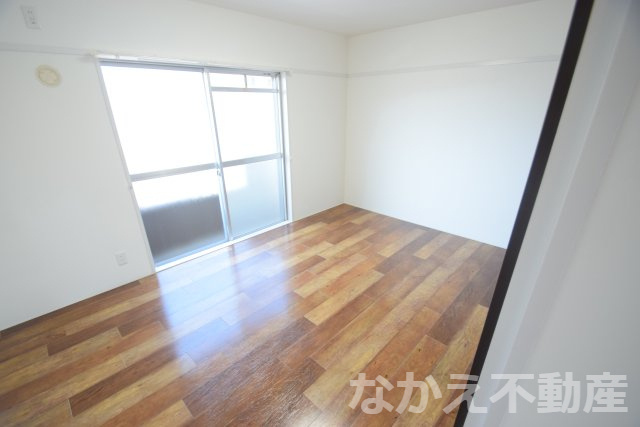 【寝室】 | 開放的な寝室です