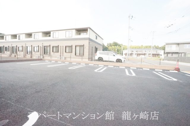 ケリーヒルズの駐車場