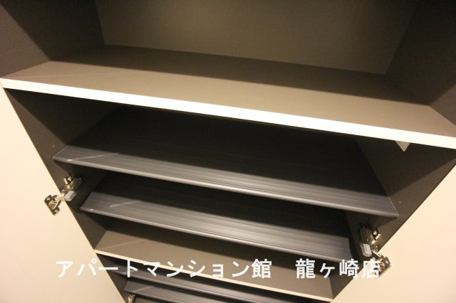 ポスト　フォルトナートＢの収納