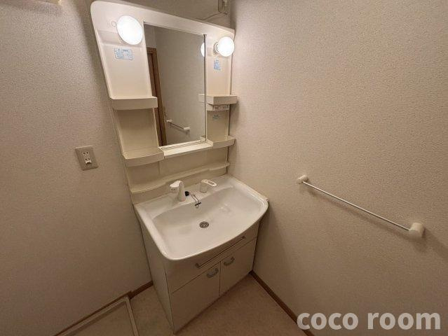 アーバンレジデンスの独立洗面台