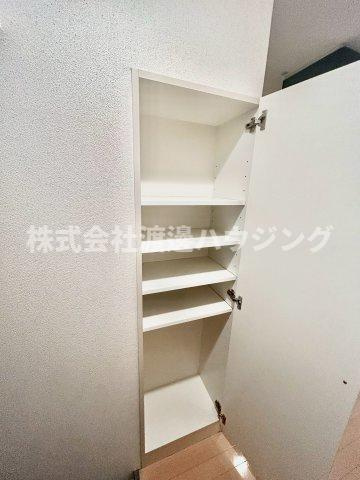 ラ・フィーネ江坂の収納|シューズBOX