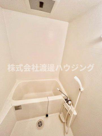 ラ・フィーネ江坂の浴室