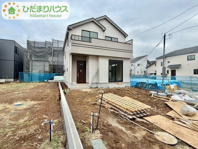 野田山崎2工区　新築戸建　2-I号棟の外観|2台分可能な駐車スペース（車種により異なります。）