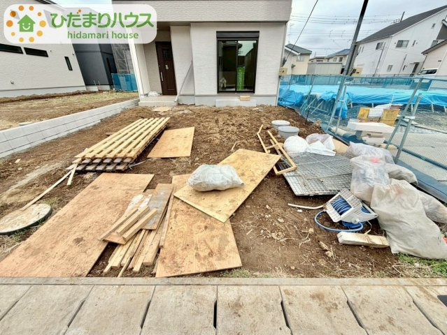 野田山崎2工区　新築戸建　2-I号棟の駐車場|2台分可能な駐車スペース（車種により異なります。）