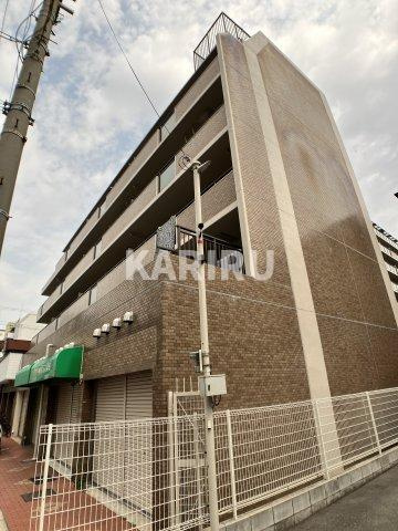 翠久マンションの外観