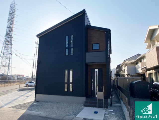 赤穂市南野中　第4期　新築一戸建ての外観|安心の10年保証！外観を美しく保ち、雨水で汚れを落とします！気になることがありましたら、お気軽にお問い合わせください！