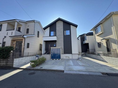 【外観】 | 藤沢市亀井野　中古戸建 | 落ち着いた雰囲気の外観です