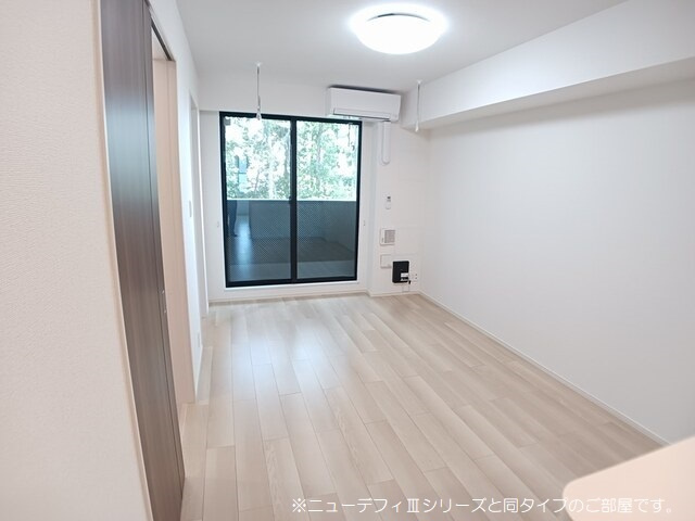サンフラワーの居間・リビング|※同メーカーの別物件の写真です※