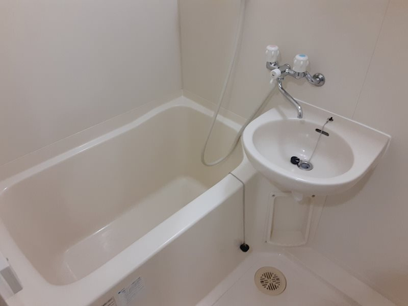 ラ・コート・ドール津田沼の浴室